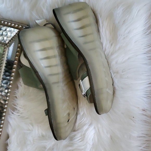 Fly London Sage Green White Platform Heel Wedges Fun Sandals - Picture 9 of 16